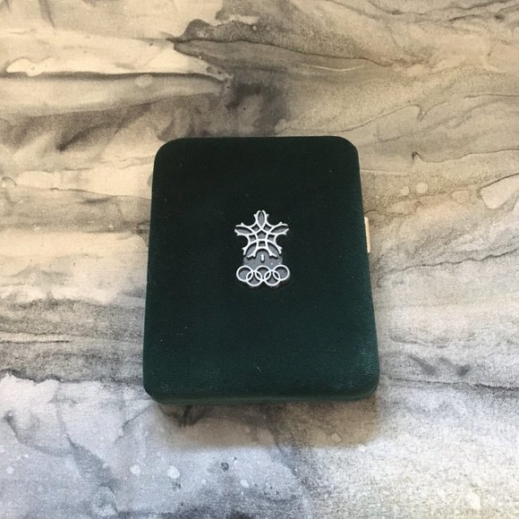 Calgary Winter Olympics 1988 RCM Silver Proof $20 Coin Speed Skating - Picture 11 of 11